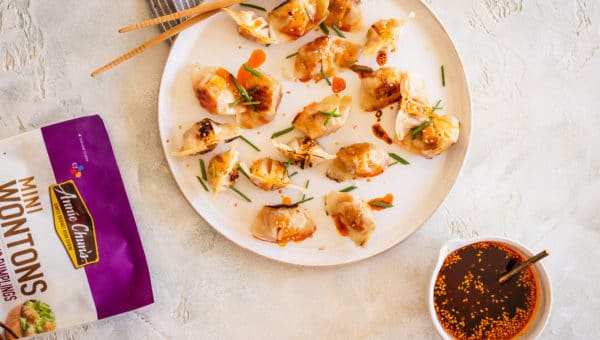 Crispy Wontons with Toasted Sesame Chili Oil